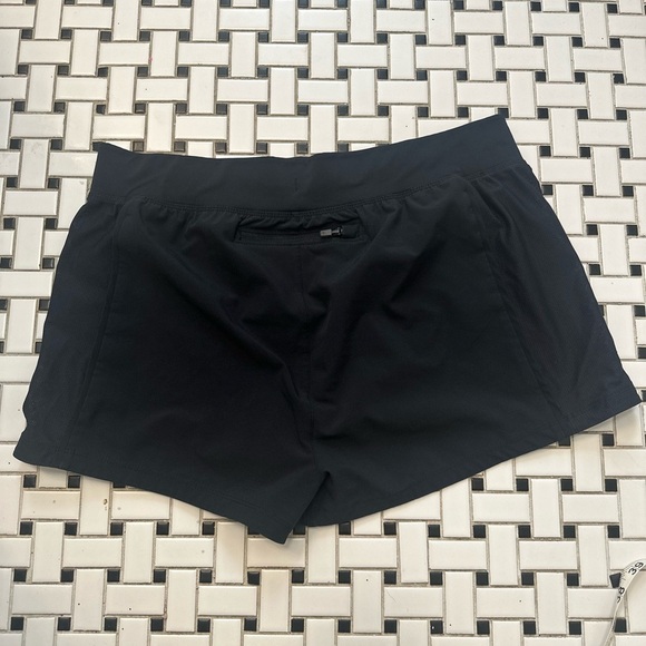 Under Armour Women's Athletic Black Shorts - Picture 2 of 4
